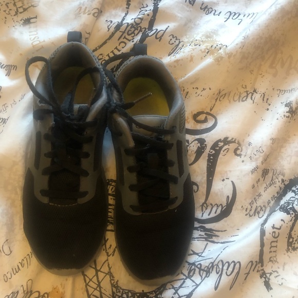 Boys shoes - Picture 2 of 4